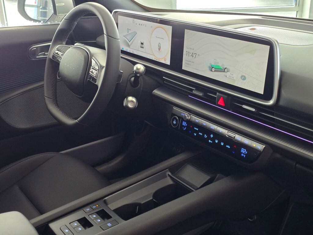 New 2025 Hyundai Ioniq 6 SEL image 29
