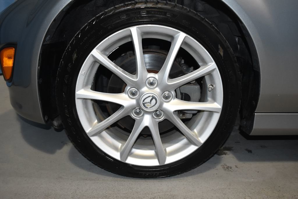 Used 2011 MAZDA MX-5 Miata Grand Touring w/ Premium Pkg image 24