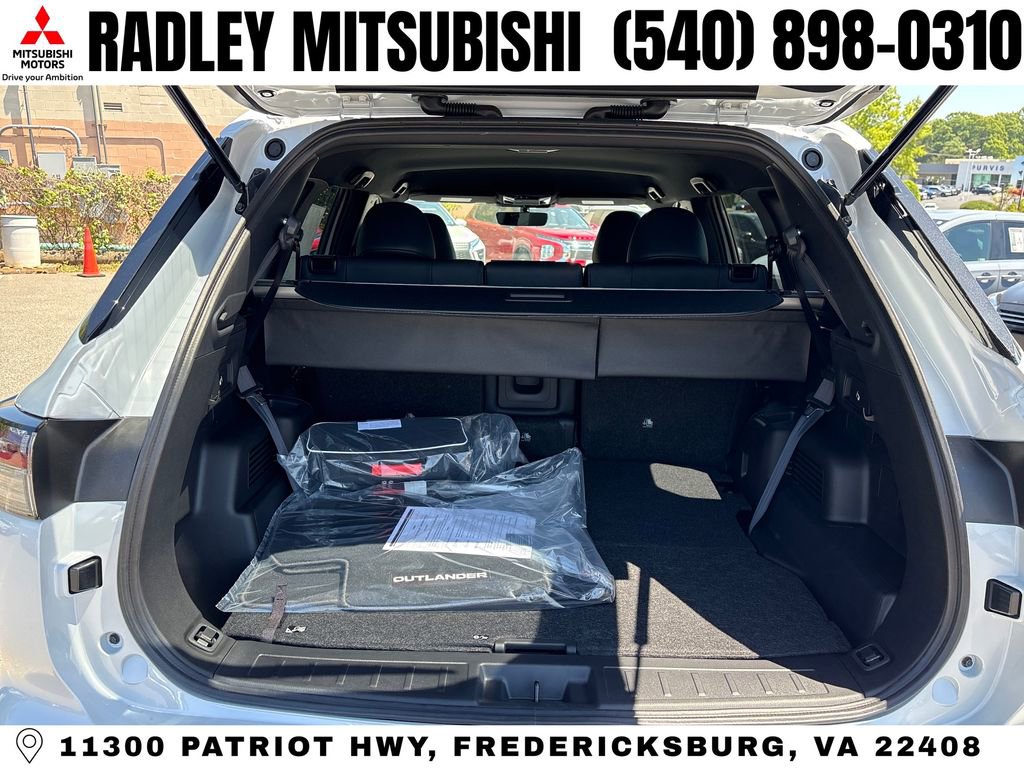New 2026 Mitsubishi Outlander LE AWD/4WD image 14
