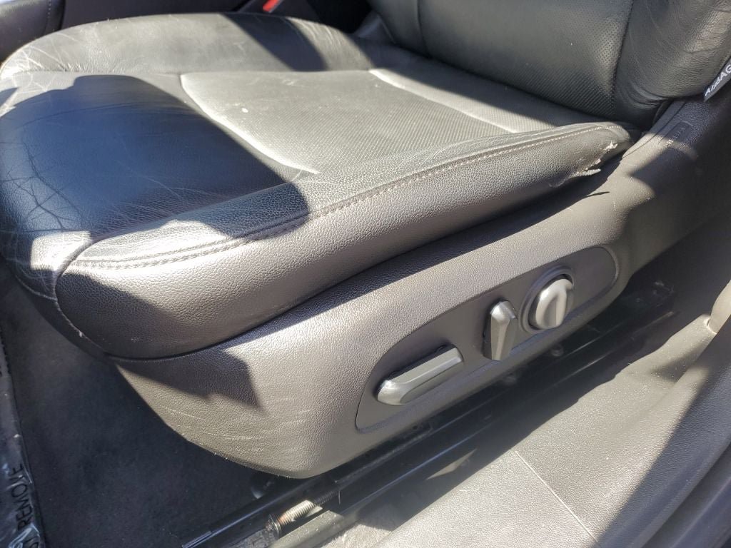 Used 2016 Chevrolet Malibu Premier w/ Driver Confidence Package FWD image 23
