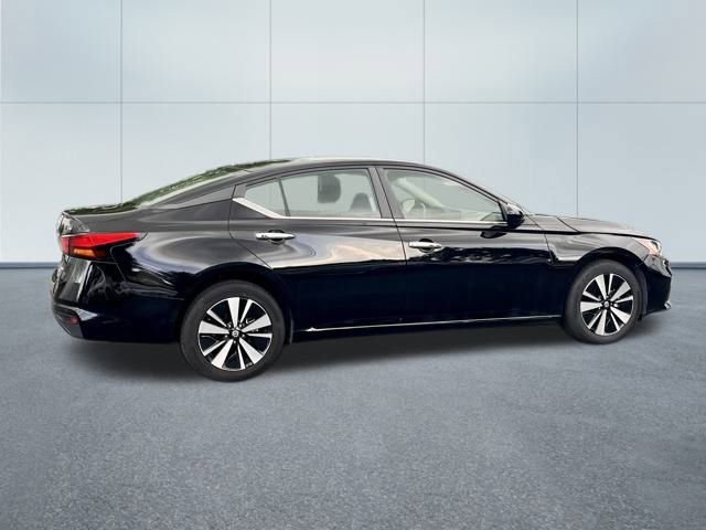 Used 2022 Nissan Altima 2.5 SV image 19