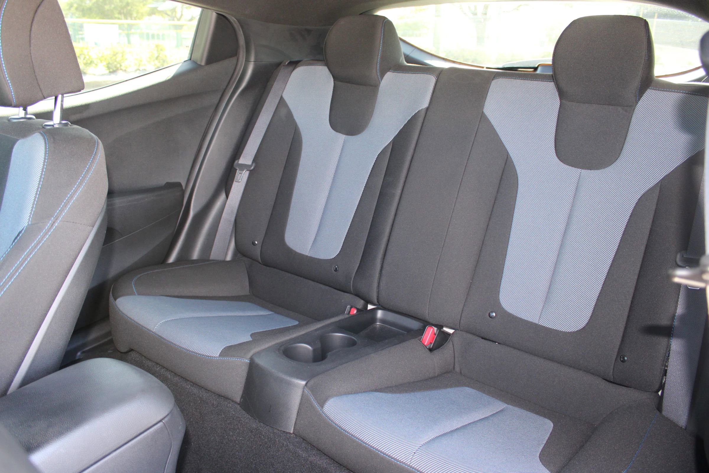 Used 2019 Hyundai Veloster 2.0 image 8