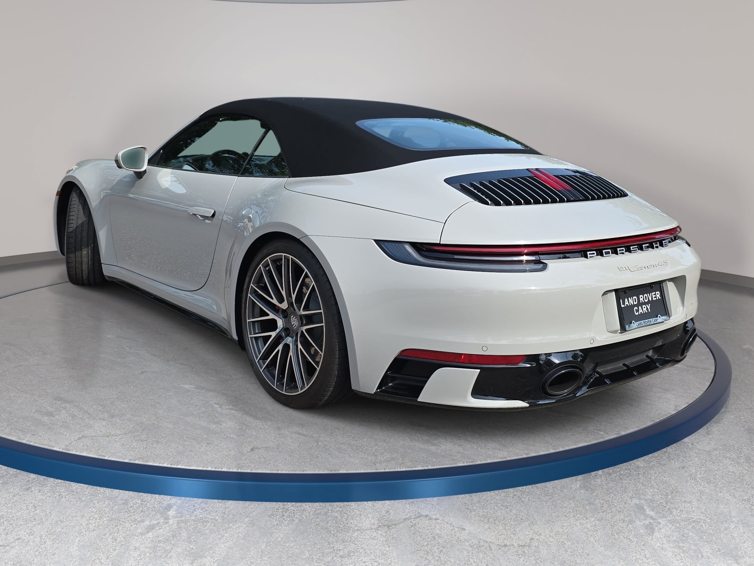 Used 2024 Porsche 911 Carrera 4S AWD/4WD image 7
