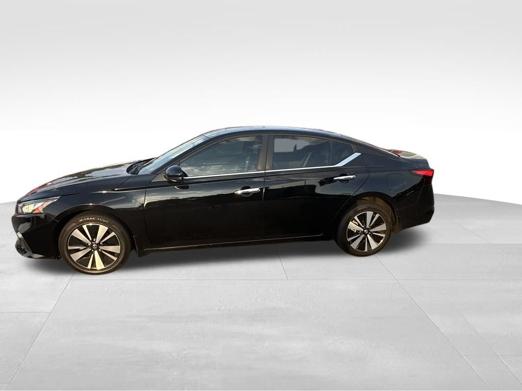 Used 2022 Nissan Altima 2.5 SV w/ SV Premium Package AWD/4WD video 2