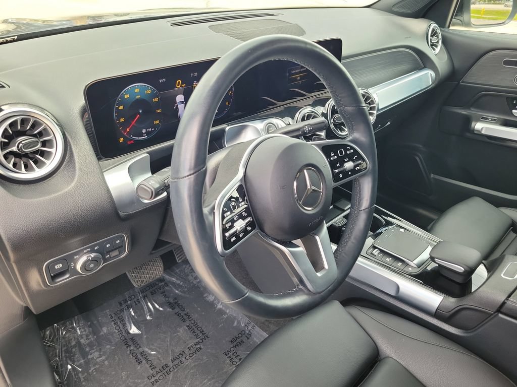 Used 2023 Mercedes-Benz GLB 250 4MATIC image 19