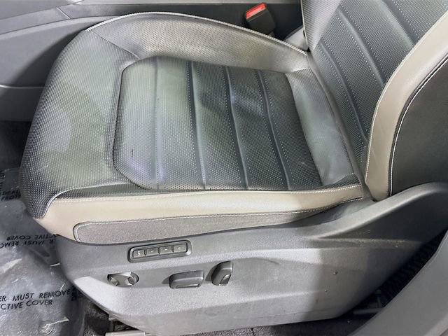 Used 2023 Volkswagen Atlas SEL Premium image 20