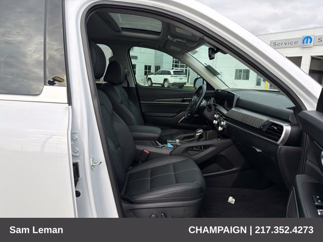 Used 2024 Kia Telluride EX w/ EX Captain's Chair Package AWD/4WD image 14
