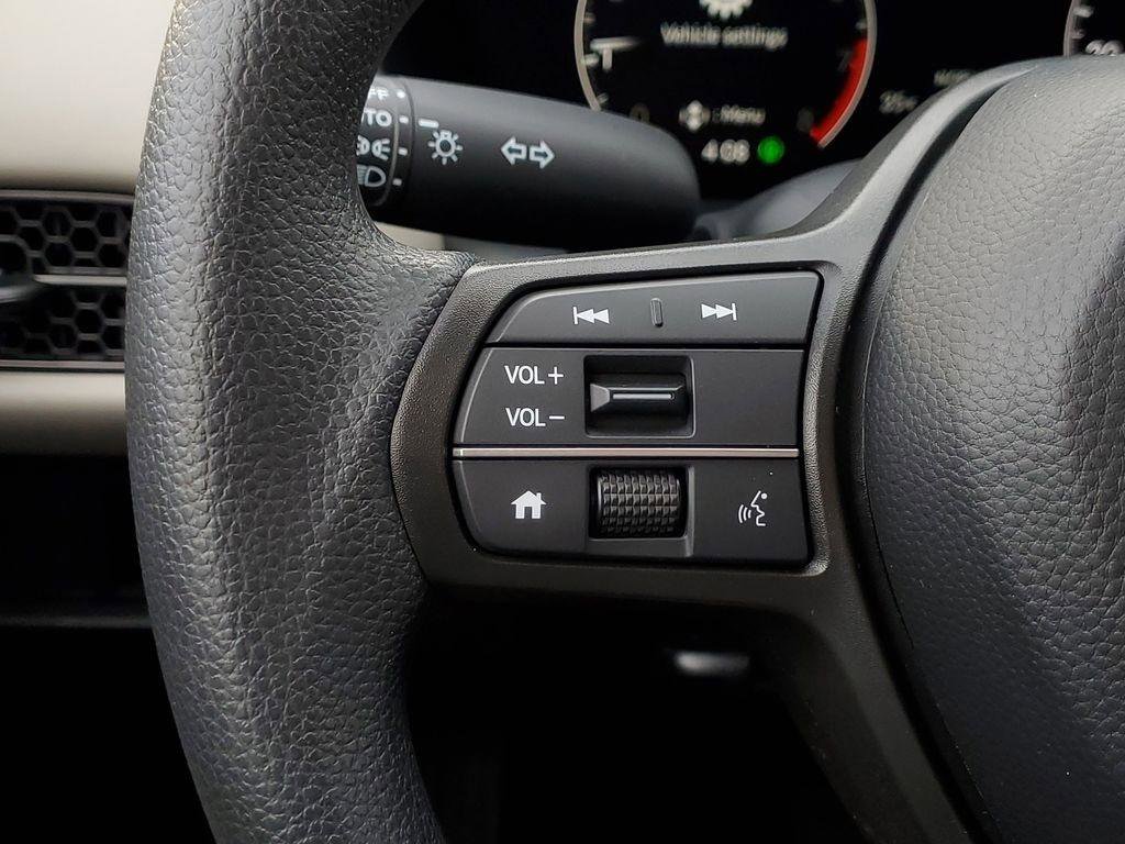 New 2026 Honda HR-V LX image 15