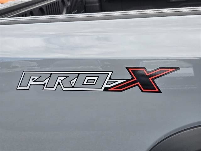 New 2026 Nissan Frontier Pro-X w/ Pro-X Convenience Package RWD image 17