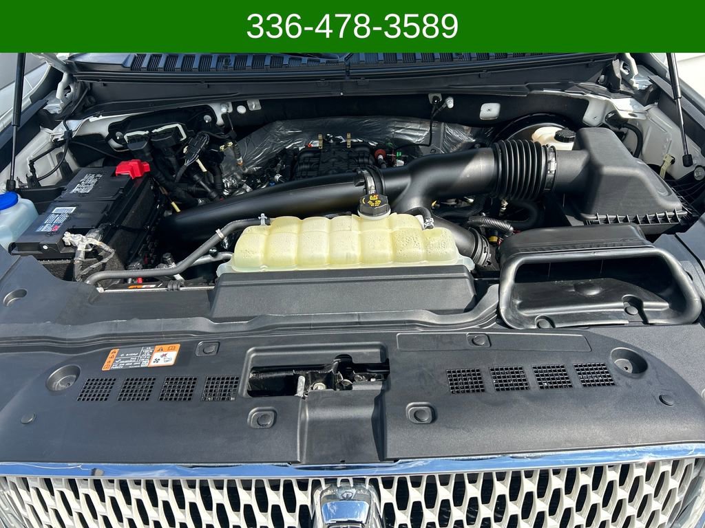 Used 2021 Lincoln Navigator Reserve AWD/4WD image 21