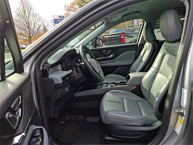 Used 2021 Lincoln Corsair AWD w/ Equipment Group 101A image 14