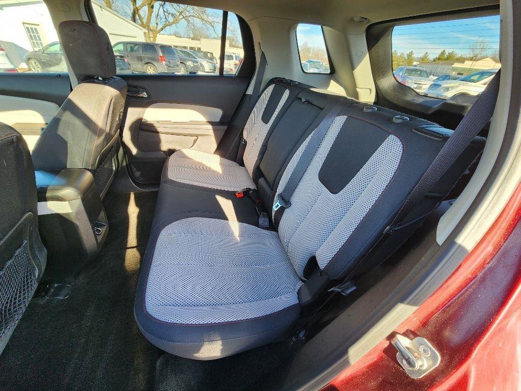 Used 2017 GMC Terrain SLE w/ Driver Alert Package I image 18