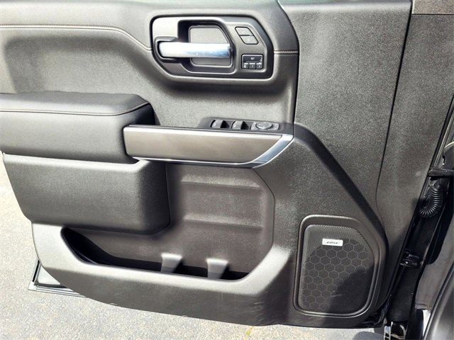 Used 2022 GMC Sierra 1500 AT4 w/ AT4 Carbonpro Edition image 15