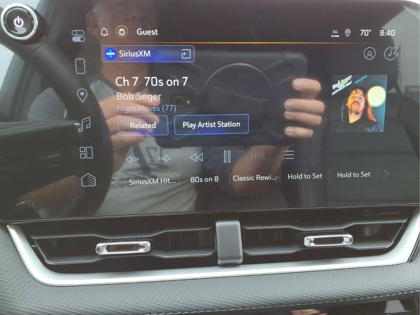 New 2026 Chevrolet Equinox LT w/ Convenience Package II FWD image 20