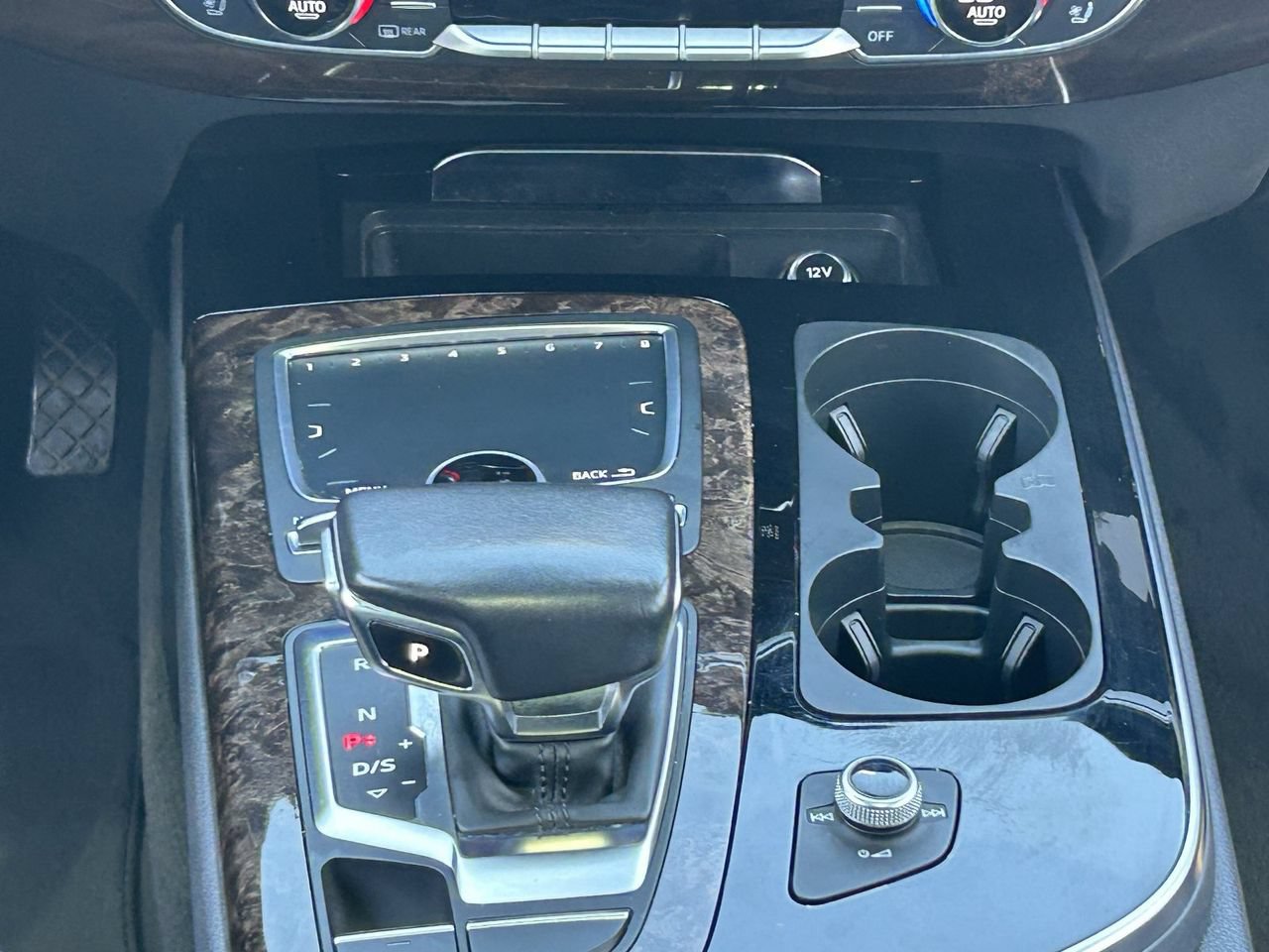 Used 2019 Audi Q7 3.0T Premium Plus w/ Premium Plus Package AWD/4WD image 23