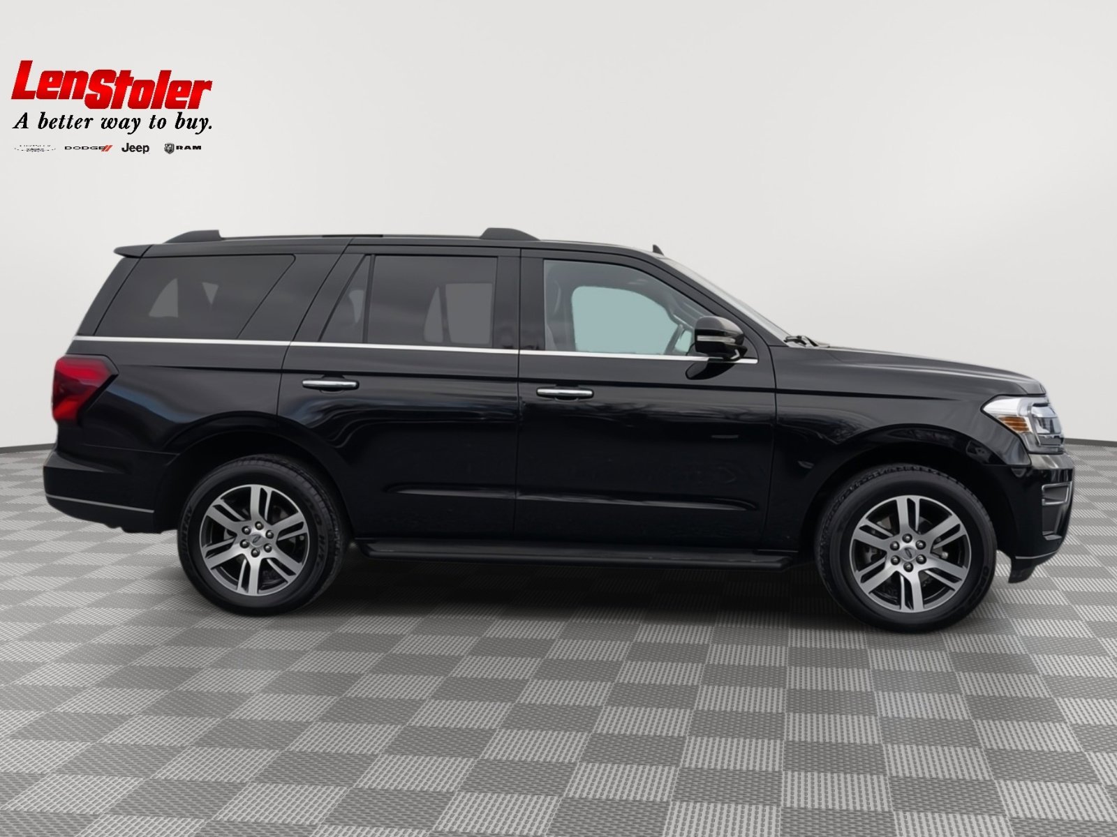 Used 2024 Ford Expedition Limited image 6