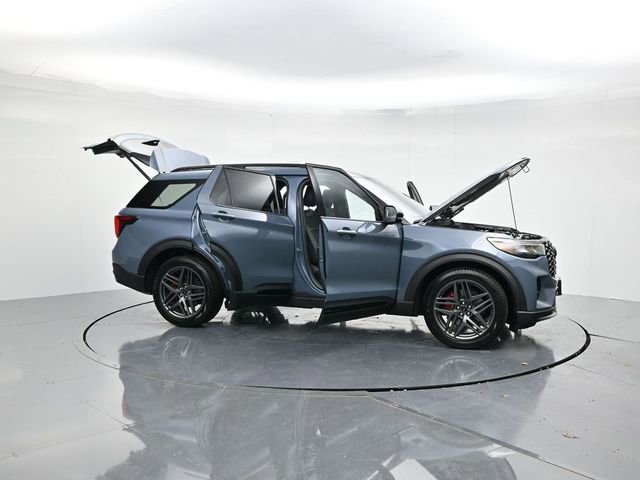 New 2026 Ford Explorer ST w/ Sun And Sound Package image 49