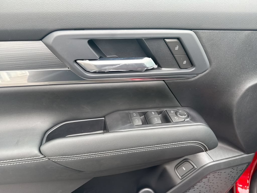 New 2027 GMC Terrain Elevation w/ Elevation Premium Package AWD/4WD image 23