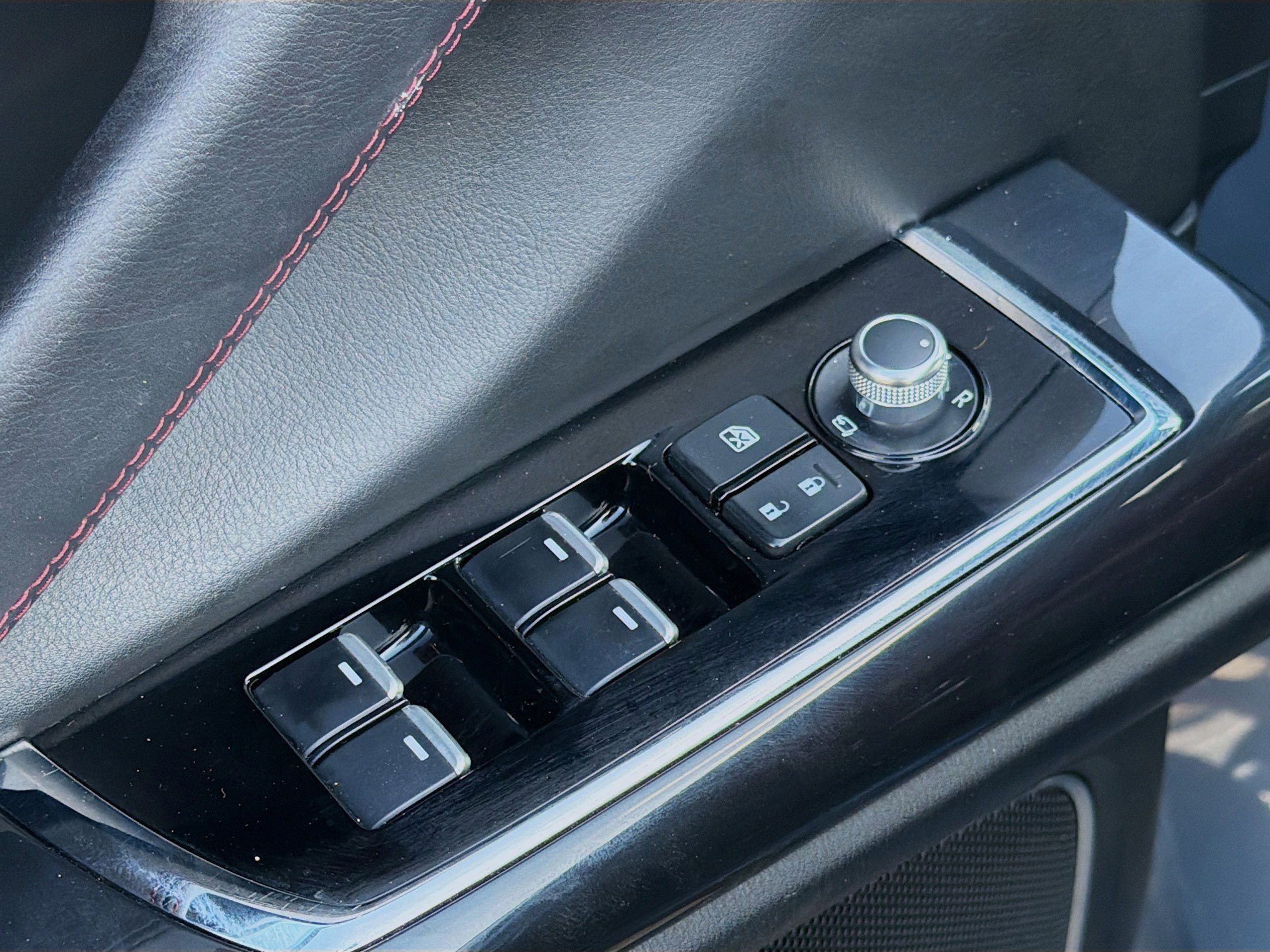 Certified 2022 MAZDA CX-9 Carbon Edition image 23