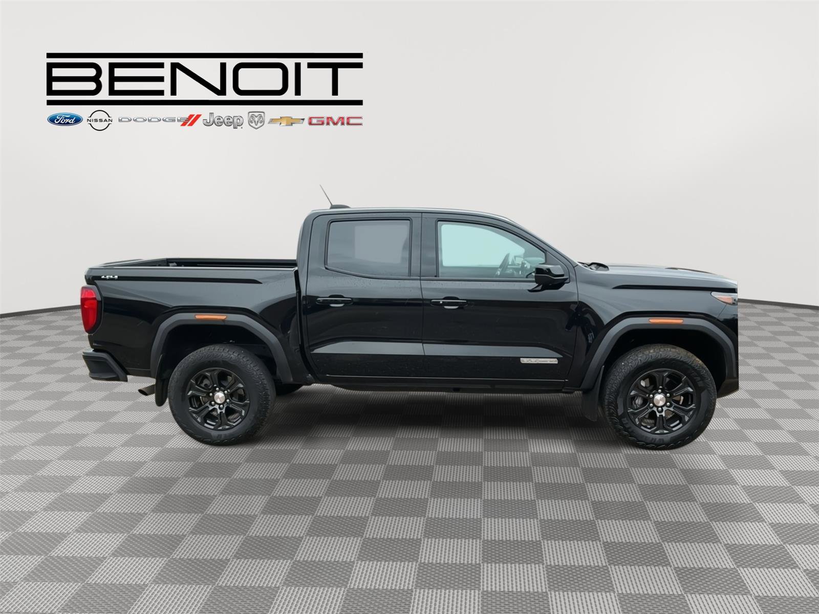 Used 2024 GMC Canyon Elevation w/ Convenience Package AWD/4WD image 5