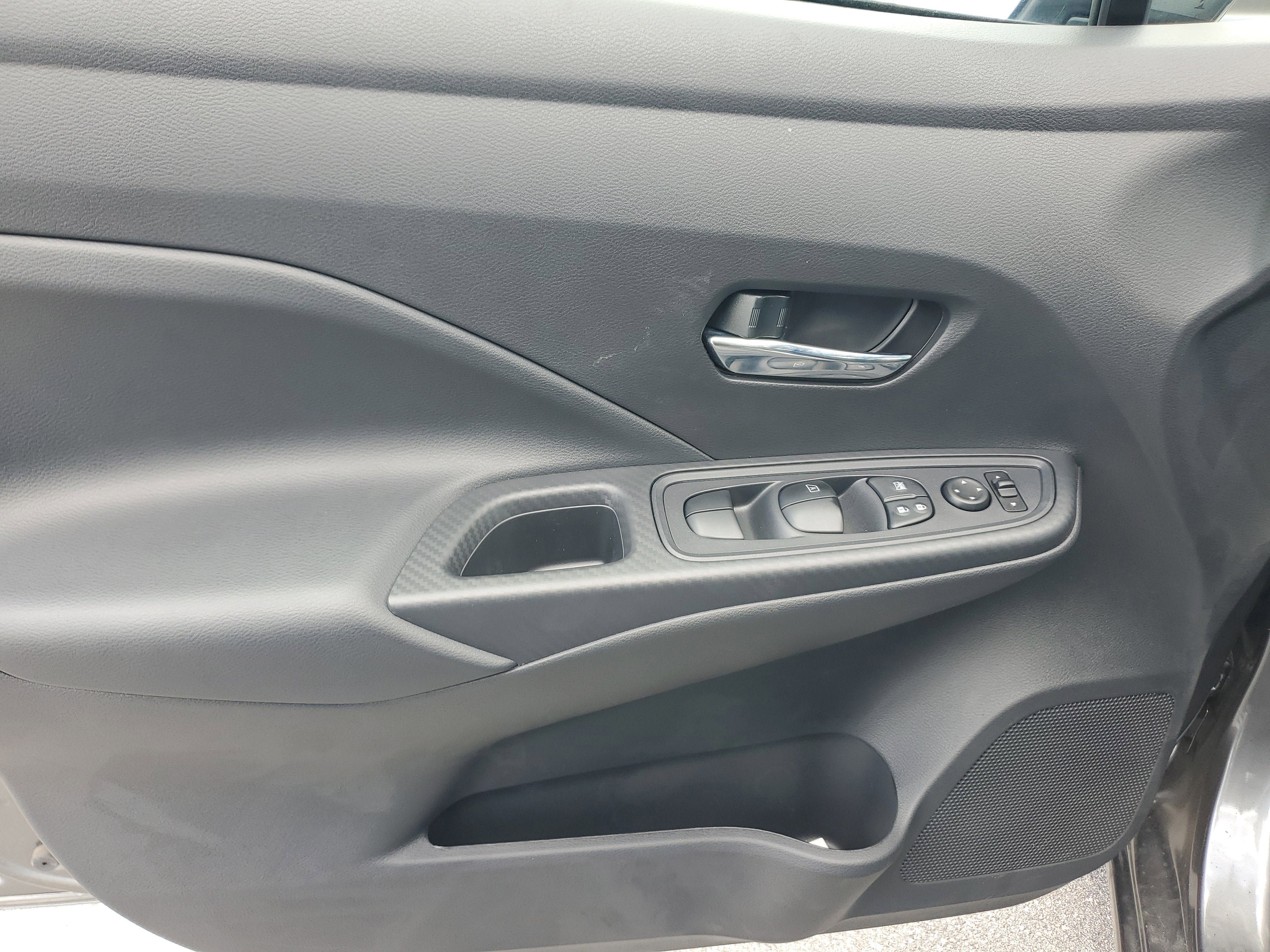 New 2025 Nissan Versa SV w/ Trunk Package image 18