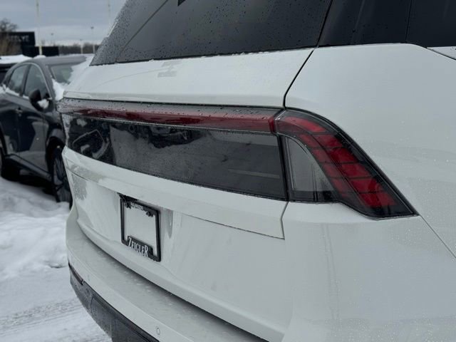 New 2025 Lincoln Navigator Reserve image 6