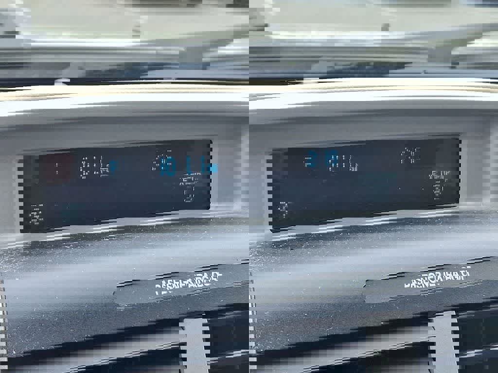 Used 2010 Ford Escape XLT image 15