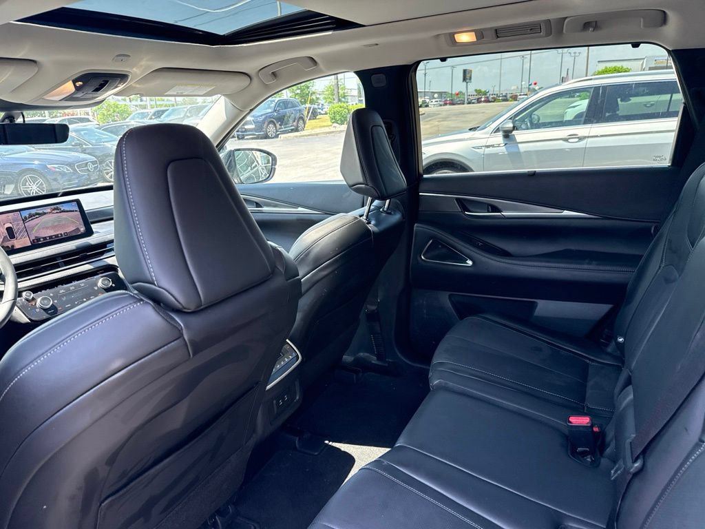 Certified 2026 INFINITI QX60 Luxe w/ Cargo Package AWD/4WD image 23