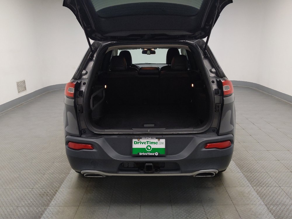 Used 2015 Jeep Cherokee Limited w/ Trailer Tow Group AWD/4WD image 29