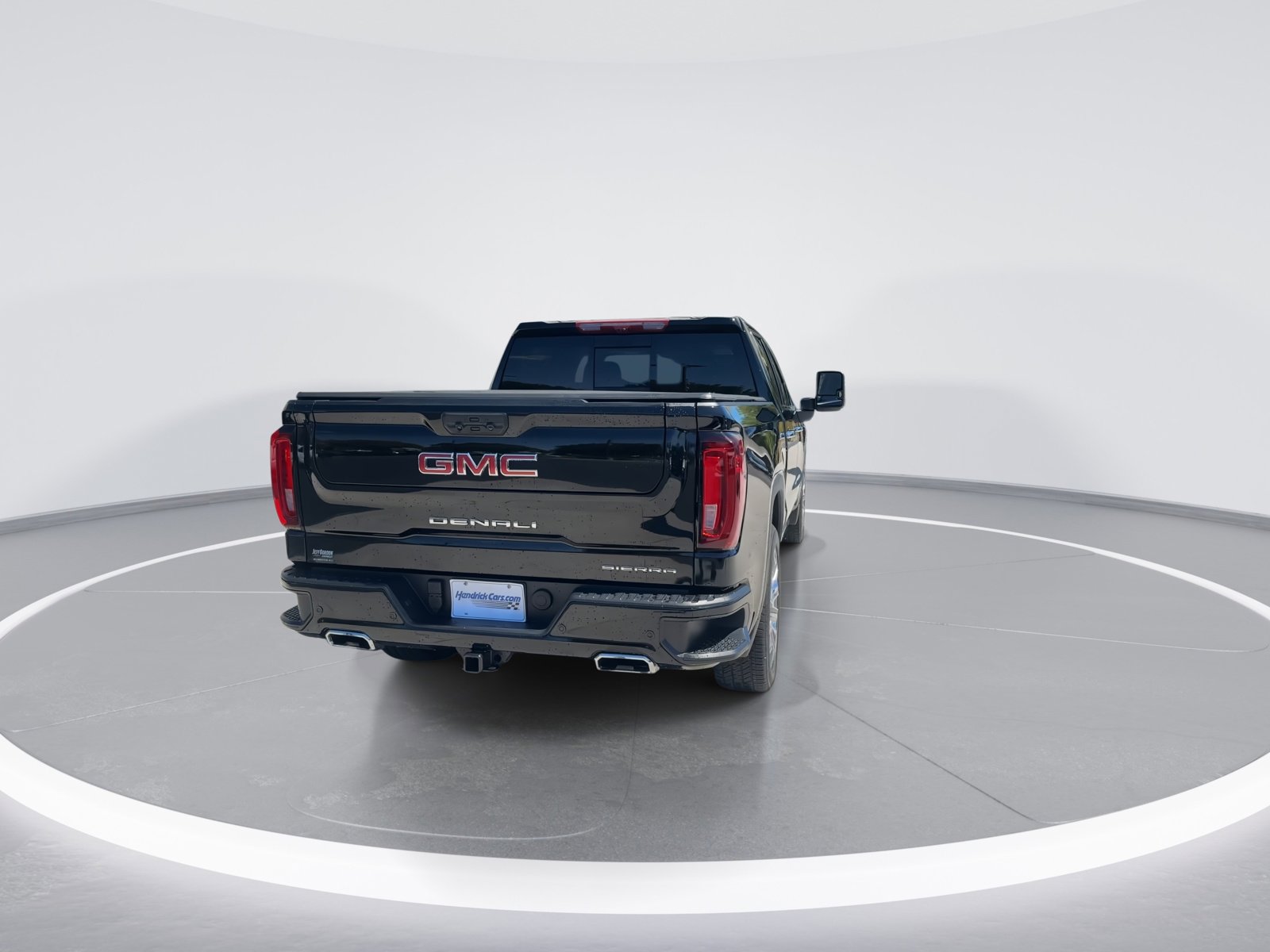 Used 2024 GMC Sierra 1500 Denali w/ Denali Reserve Package image 8
