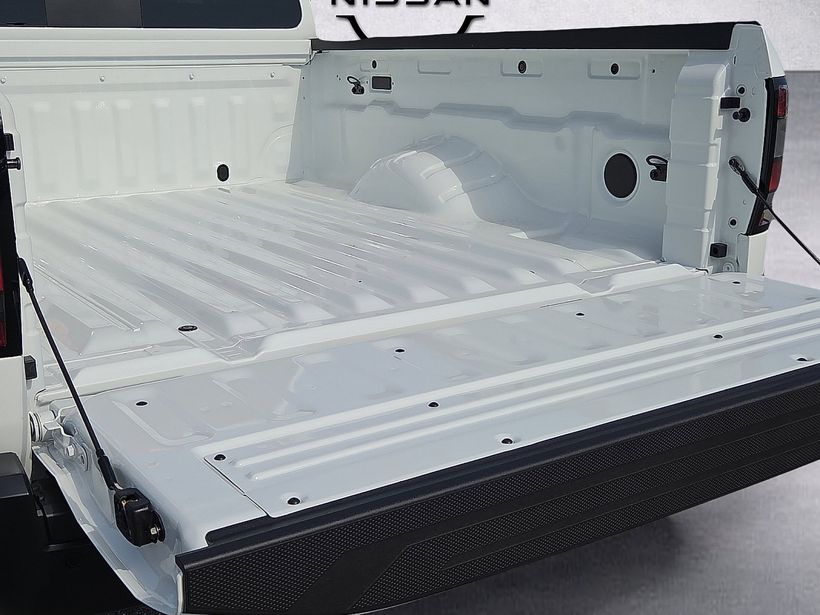 New 2026 Nissan Frontier S AWD/4WD image 9