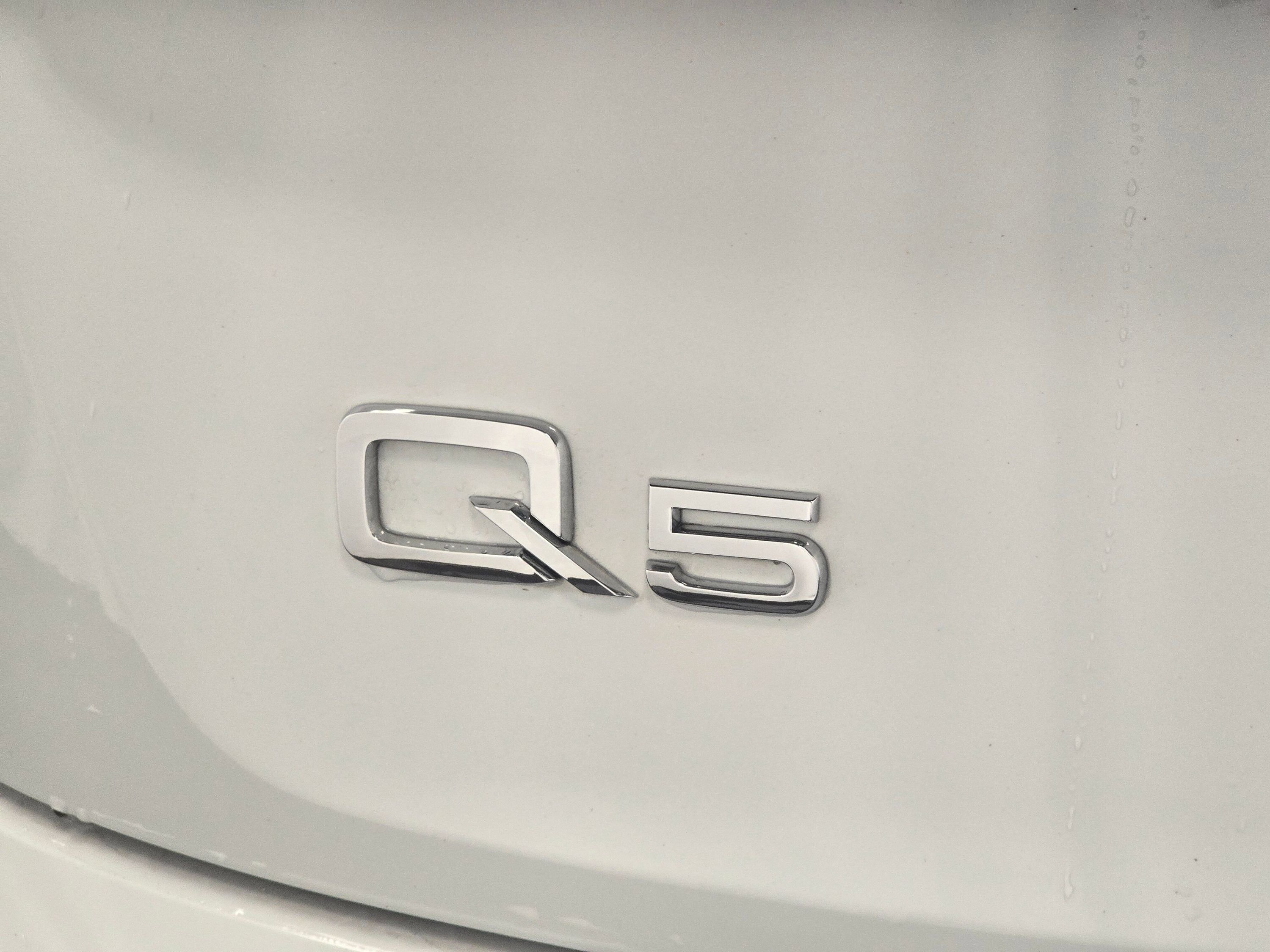 Used 2022 Audi Q5 2.0T Premium w/ Convenience Package image 33