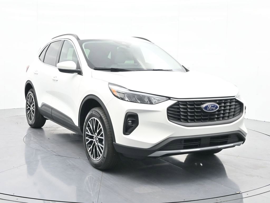 New 2026 Ford Escape SE image 4