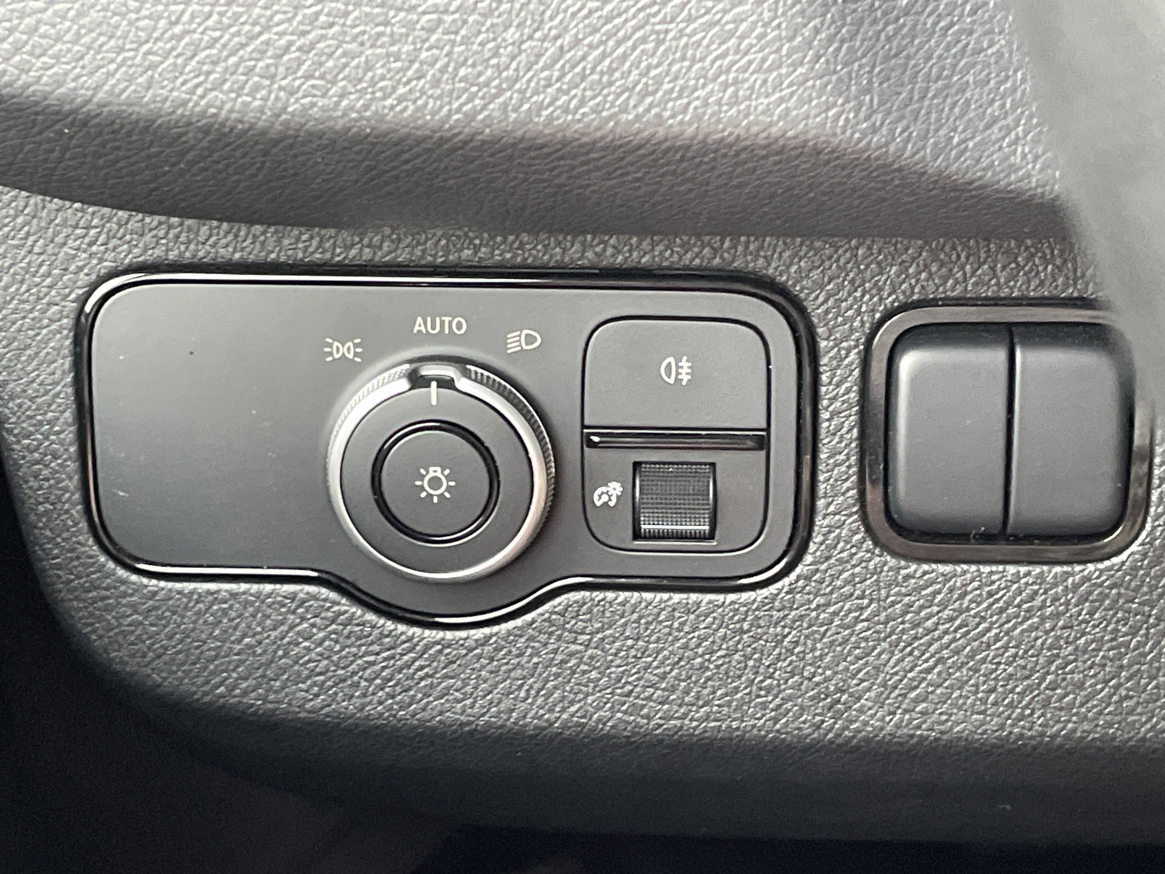 Used 2024 Mercedes-Benz Sprinter 2500 image 28