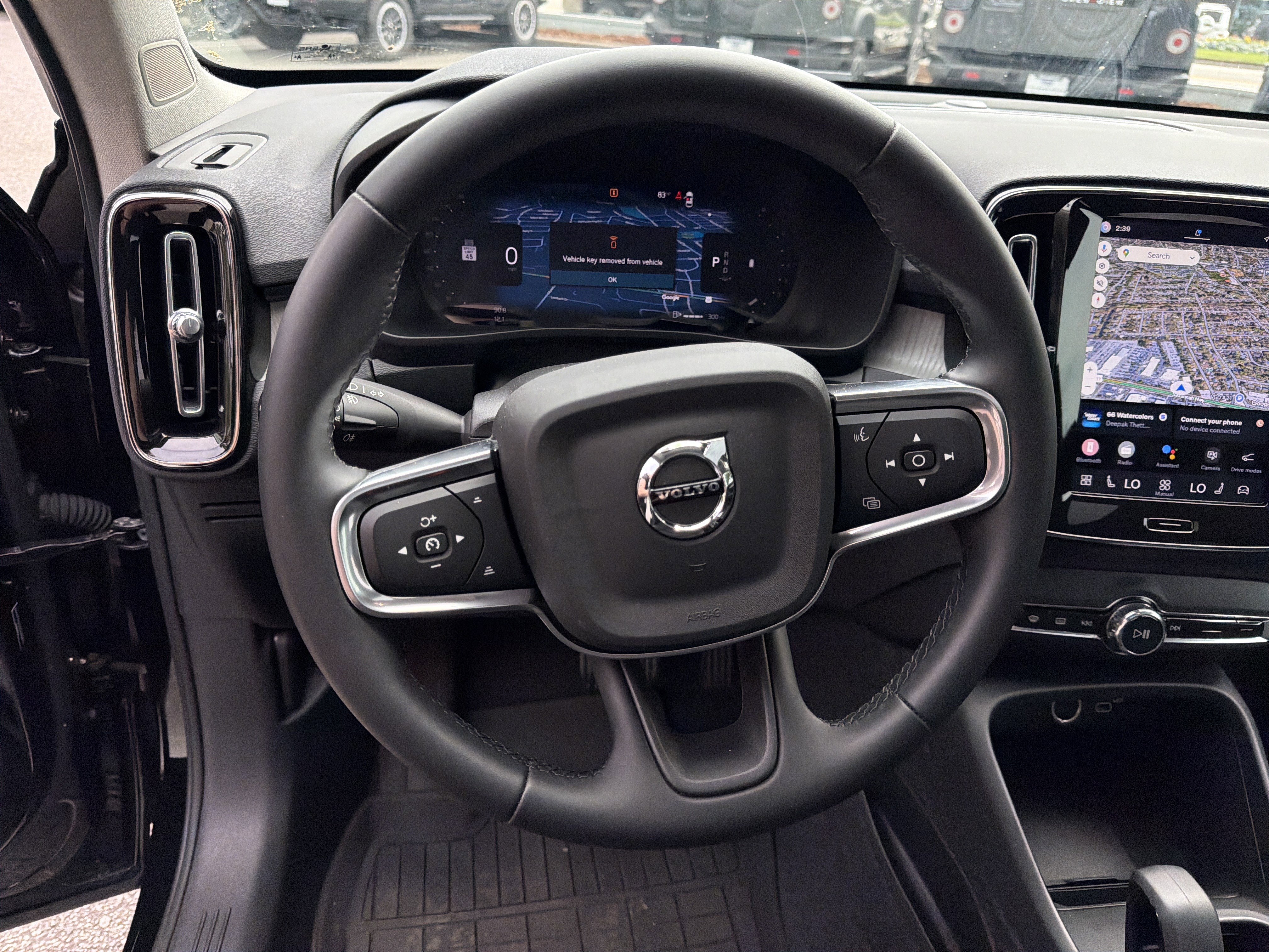 Certified 2025 Volvo XC40 B5 Core w/ Protection Package Premier image 18