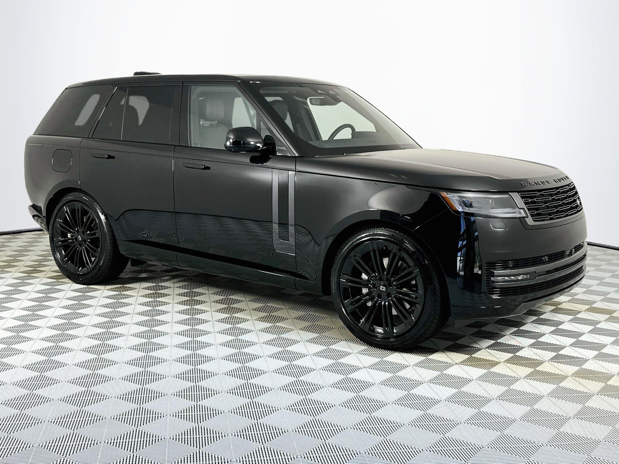 New 2027 Land Rover Range Rover SE AWD/4WD image 3