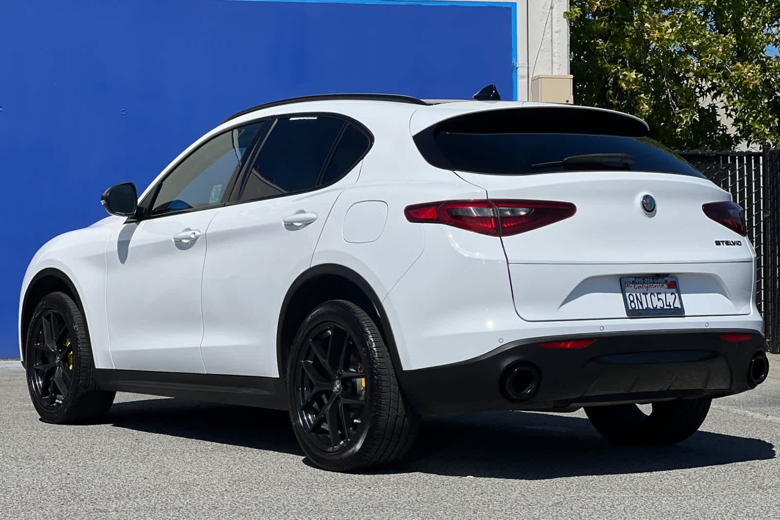 Used 2019 Alfa Romeo Stelvio w/ Nero Edizione RWD image 5