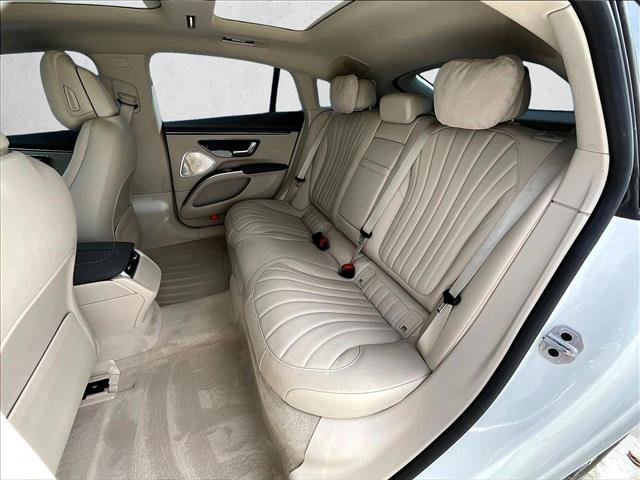Used 2022 Mercedes-Benz EQS 450+ Sedan image 27