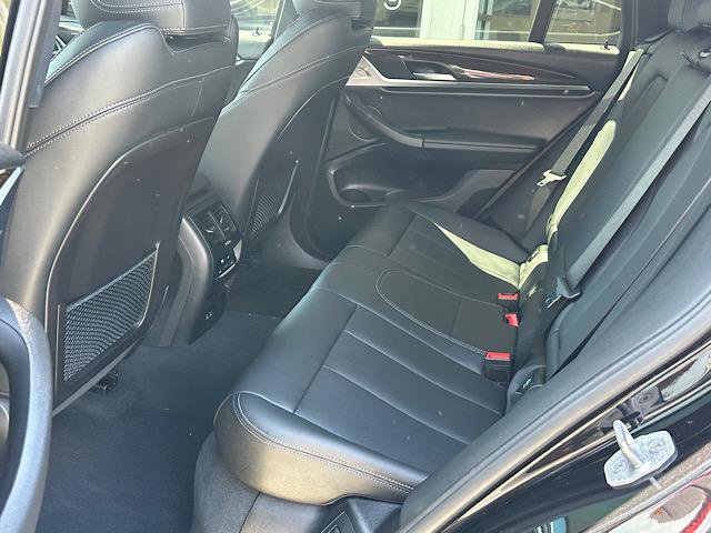 Certified 2022 BMW X4 xDrive30i image 18