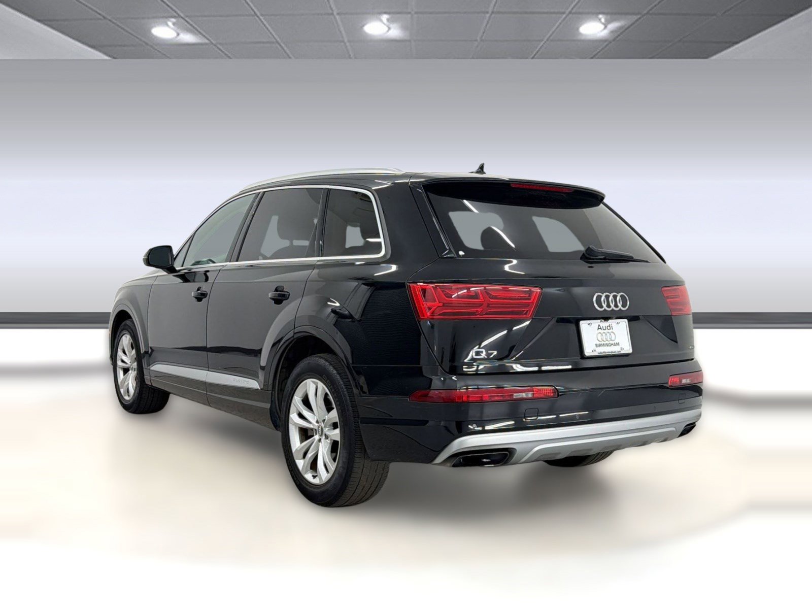 Used 2019 Audi Q7 3.0T Premium Plus image 3