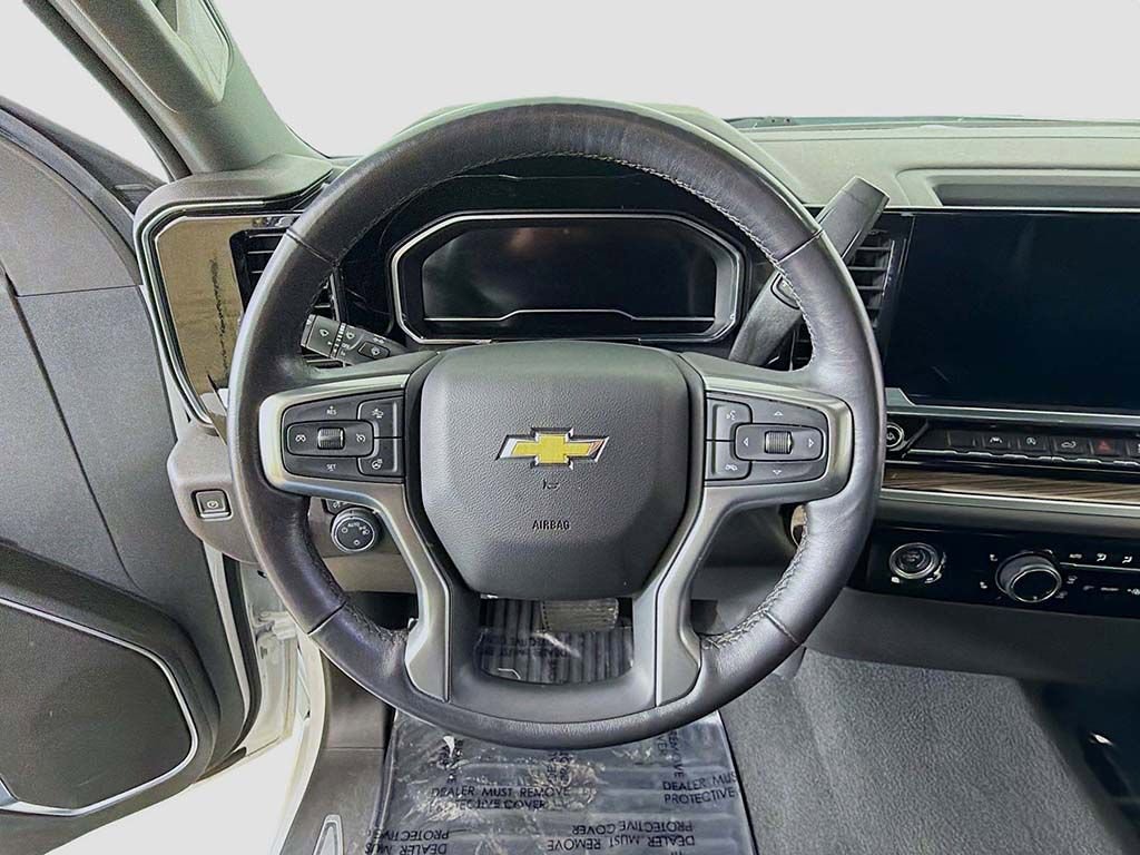 Used 2022 Chevrolet Silverado 1500 LT image 28