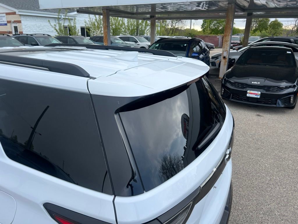 Used 2021 Chevrolet Traverse Premier w/ Redline Edition AWD/4WD image 39