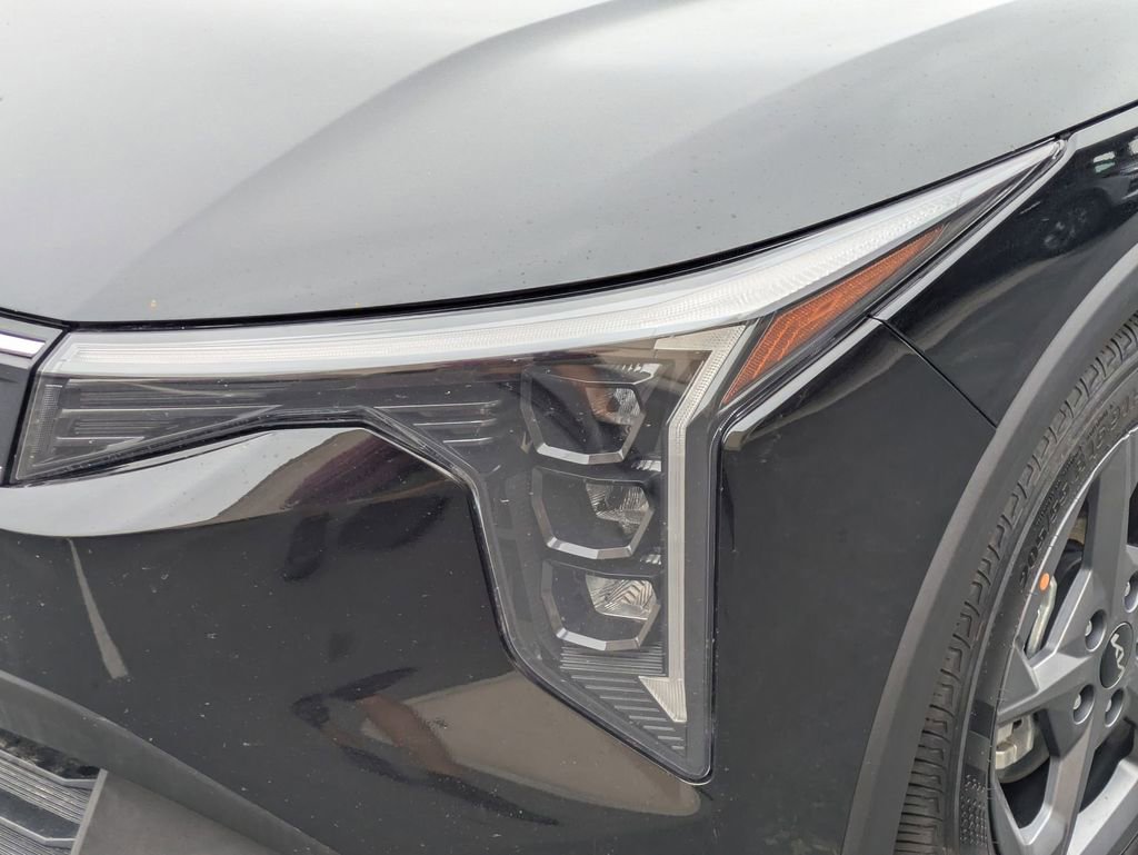 Used 2025 Kia K4 FWD image 11