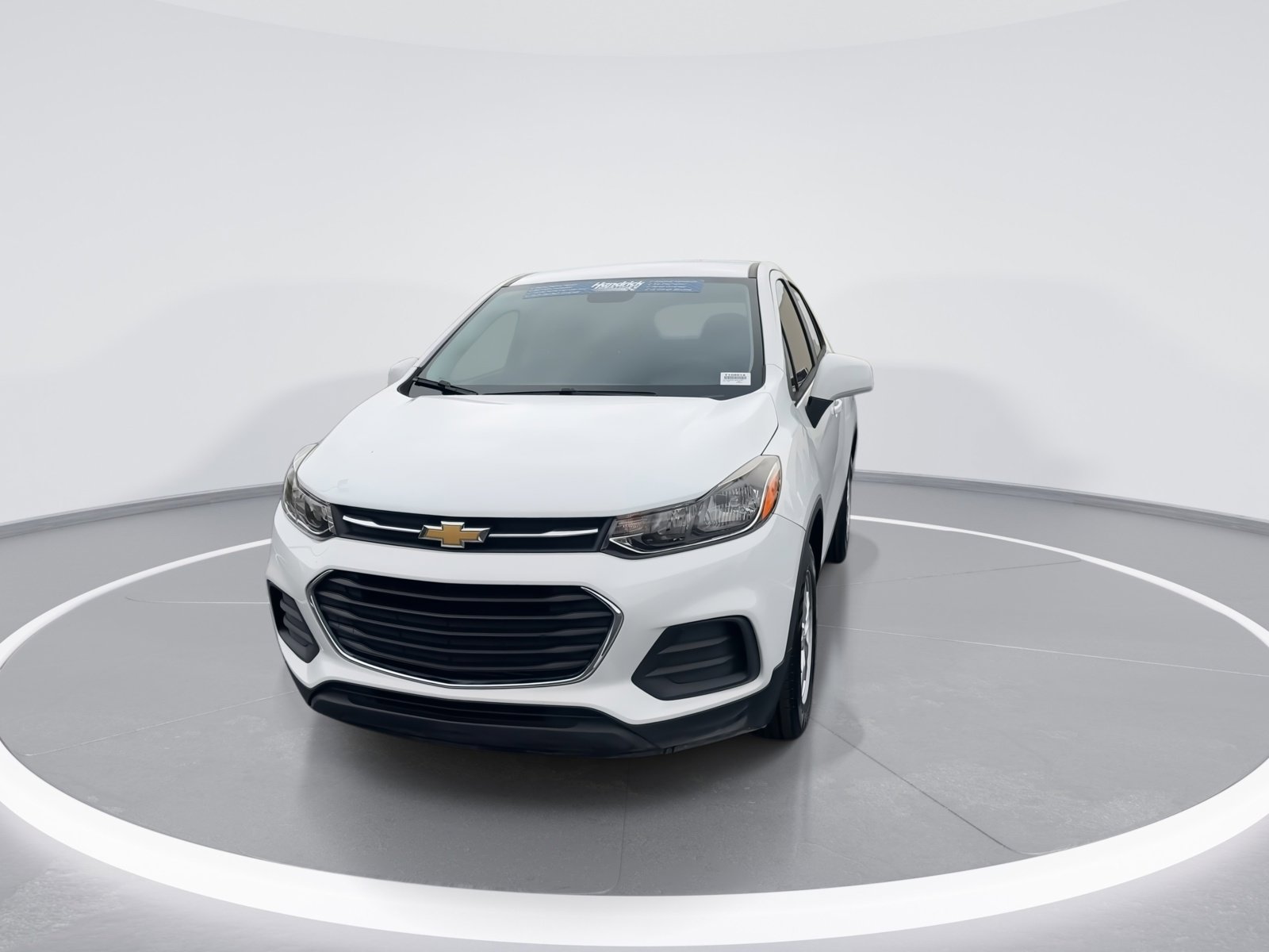 Used 2020 Chevrolet Trax LS w/ Tint and Cruise Package image 3