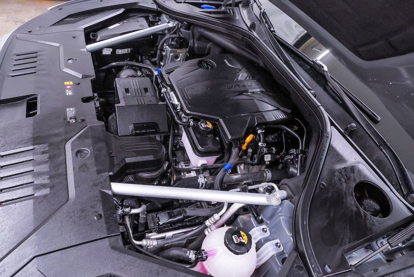 Certified 2023 Genesis GV70 2.5T Advanced w/ Advanced Package image 31