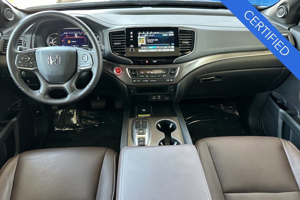 Certified 2025 Honda Passport EX-L image 15