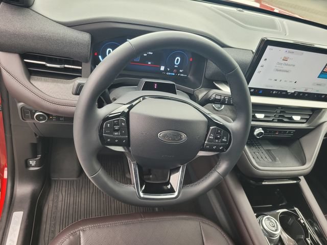 Used 2025 Ford Explorer Platinum AWD/4WD image 30