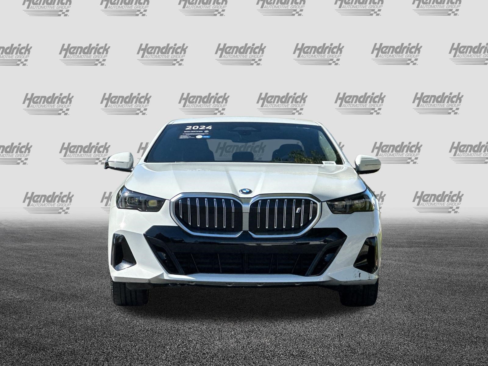 Certified 2024 BMW i5 eDrive40i w/ M Sport Package RWD image 10