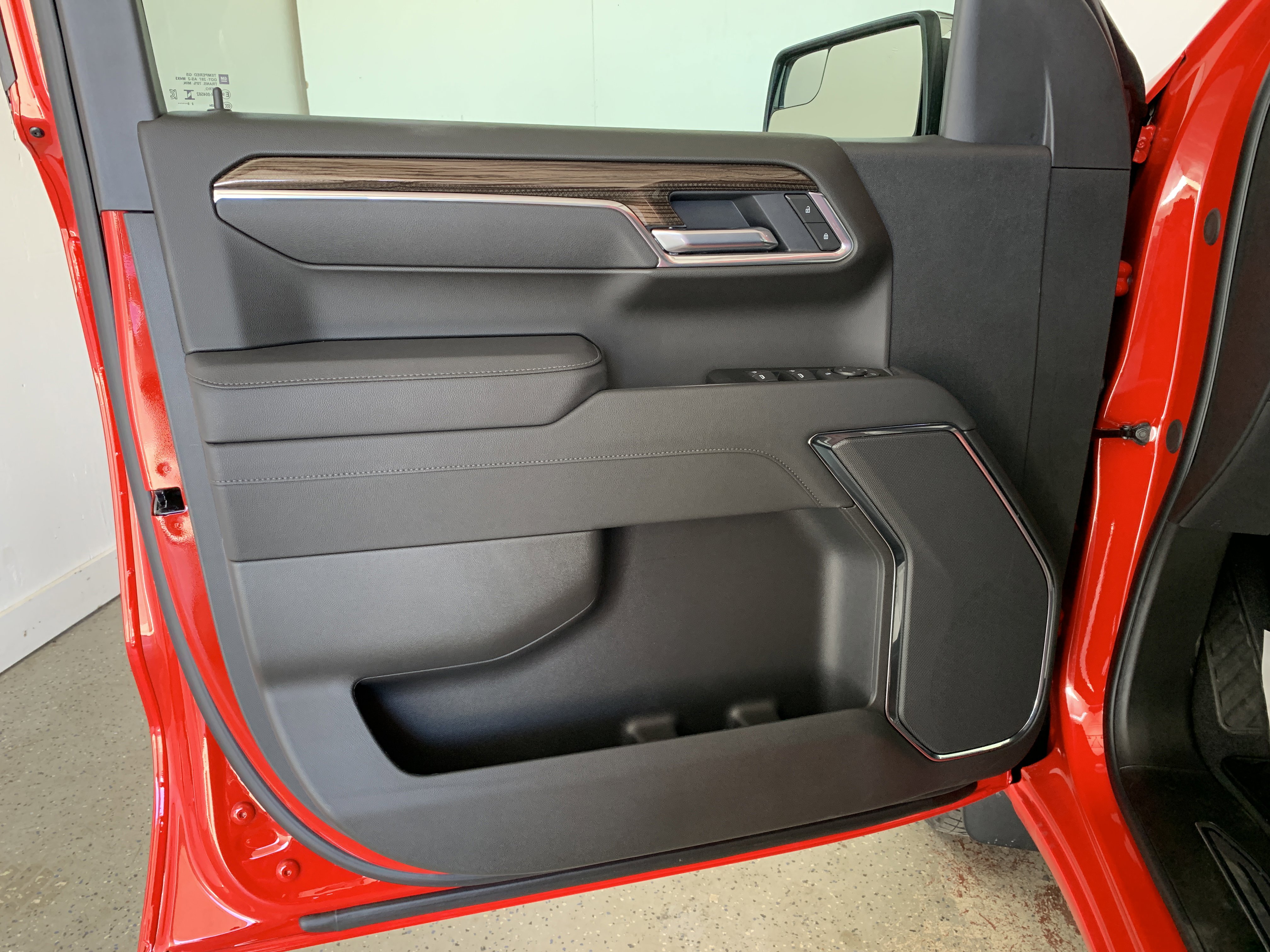 New 2026 Chevrolet Silverado 1500 LT image 17