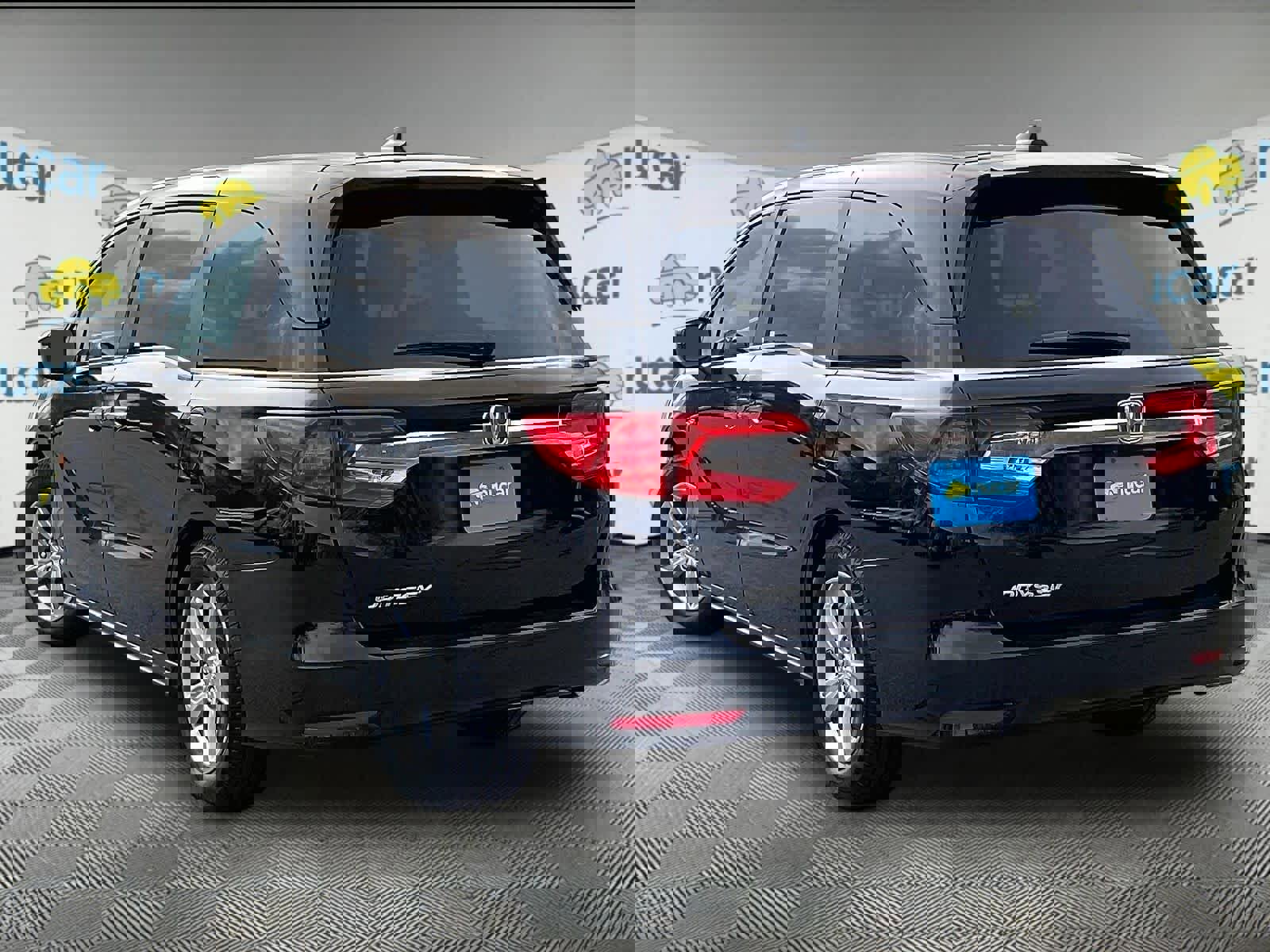 Used 2018 Honda Odyssey EX-L image 4